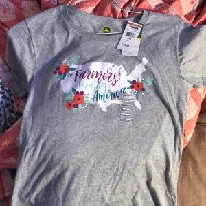 Women’s medium John Deere t-shirt